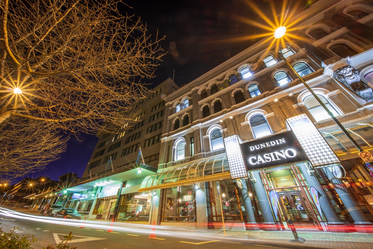Southern Cross Hotel Scenic Hotel
