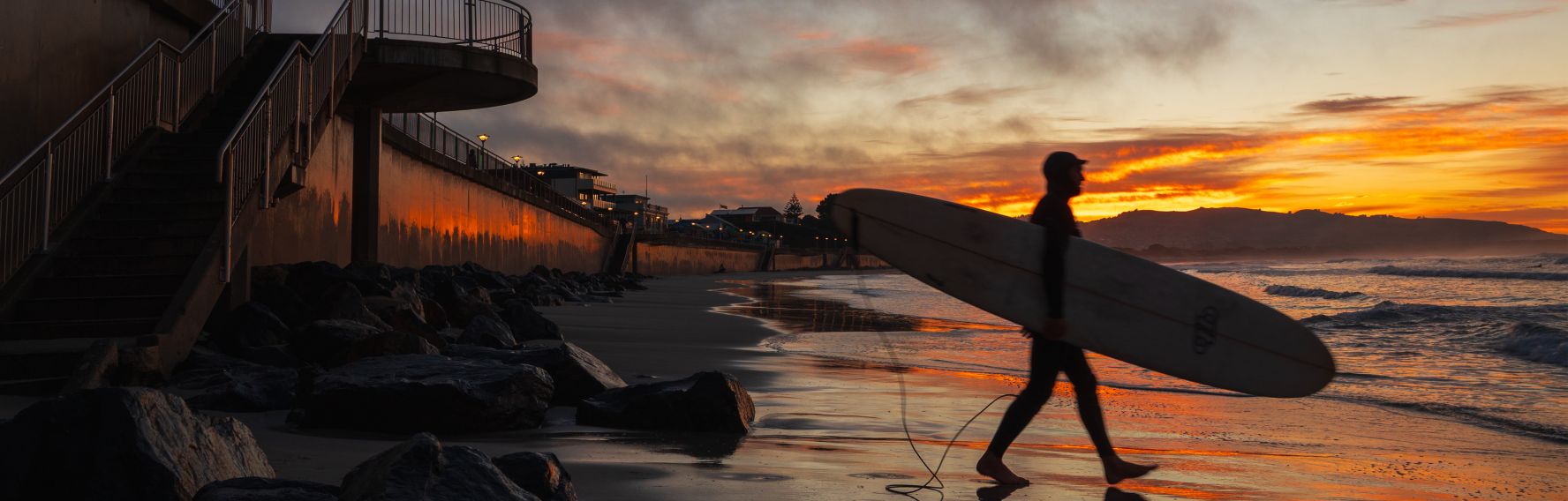 Surfer St Clair Sunrise